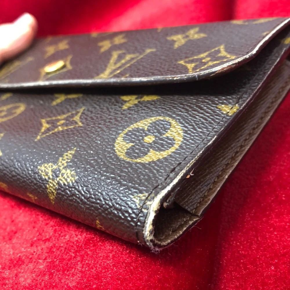 Authentic Louis Vuitton Monogram wallet lo… - Picture 9 of 16